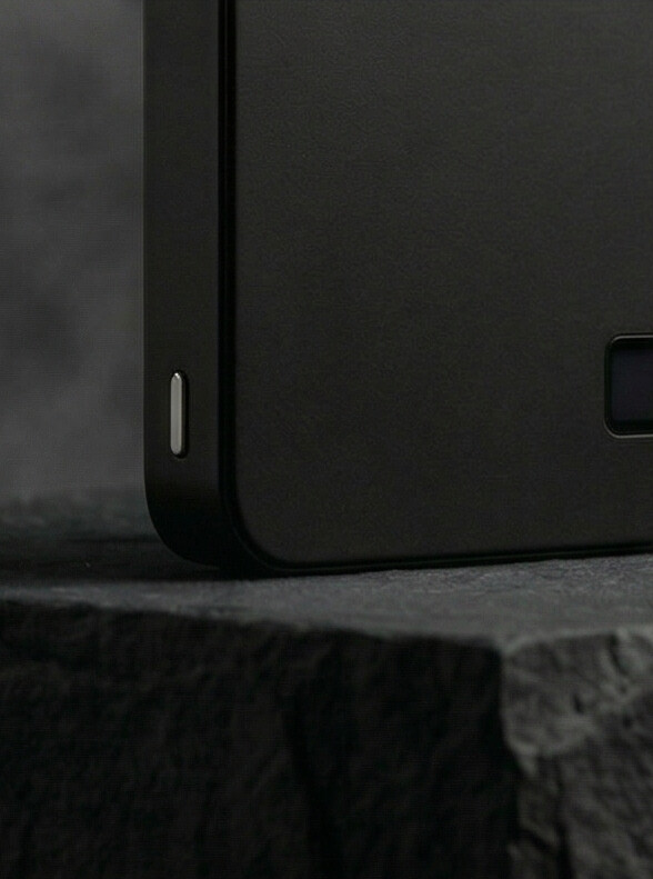 Qable Slim Magnetic Power Bank 5,000mAh