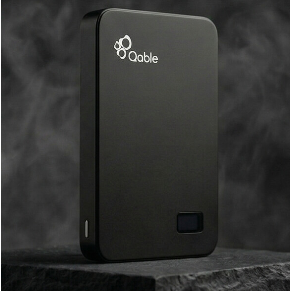Qable Magnetic Wireless Power Bank 10000mAh, 22.5W Fast Charging, USB-C Input &amp; Output, LED Display, Slim Portable Charger for Smartphones &amp; Devices