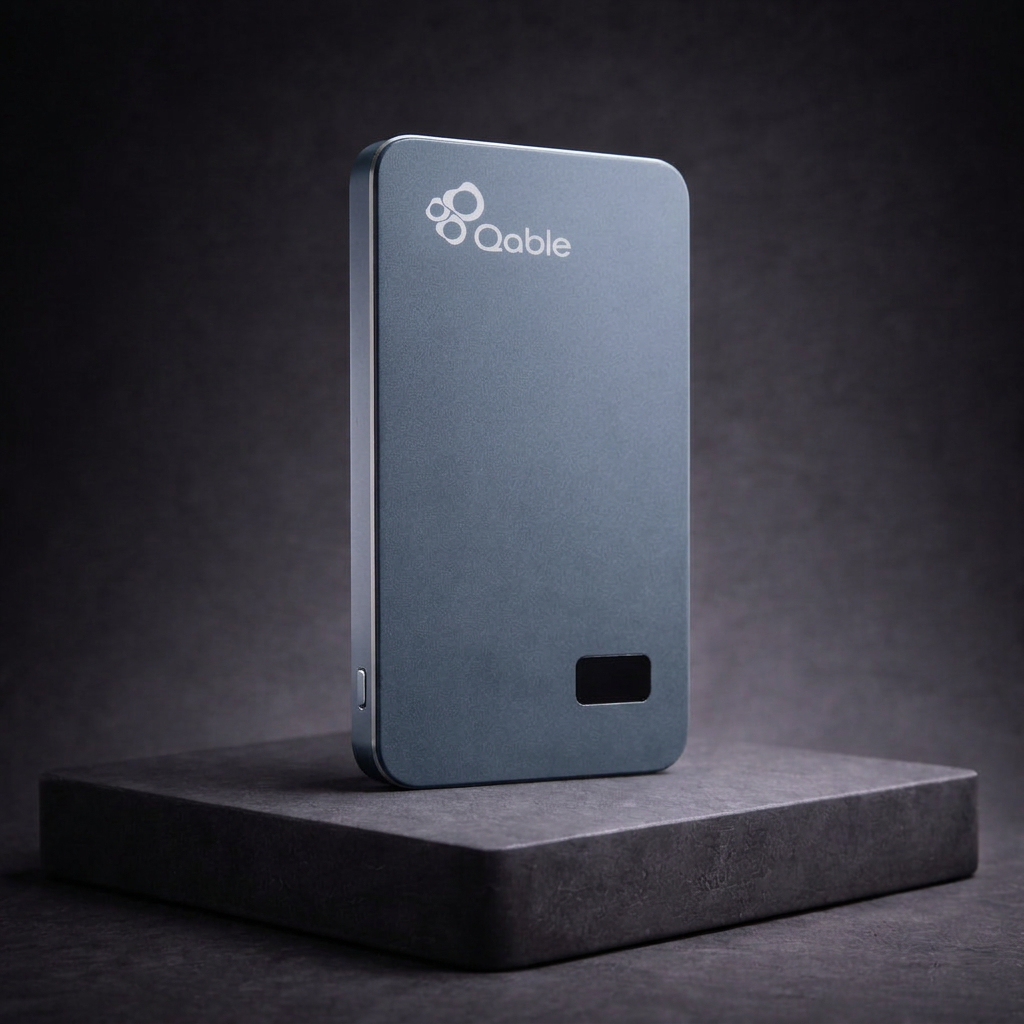 Qable Magnetic Wireless Power Bank 5000mAh, 22.5W Fast Charging, USB-C Input &amp; Output, LED Display, Slim Portable Charger for Smartphones &amp; Devices